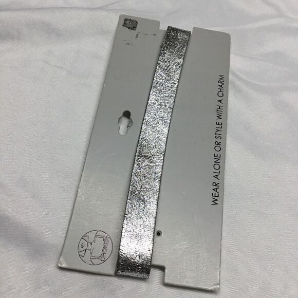 Metallic Faux Leather Choker (H15) - Picture 3 of 4